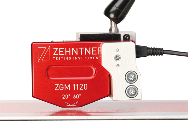 ZGM1120_Anwendung_1120.26.S.1mm_for_online_mounted_with_ACC742_mounting_device_600